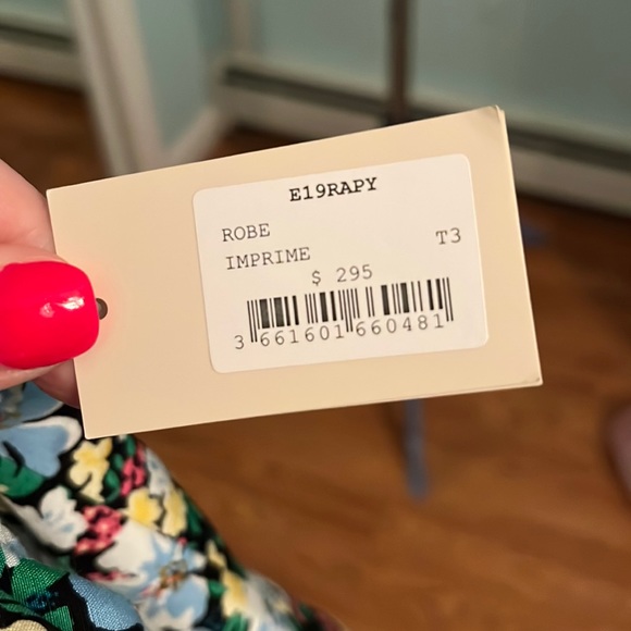 As seen on Emily in Paris. Maje size 3 floral dress NWT - Picture 4 of 9